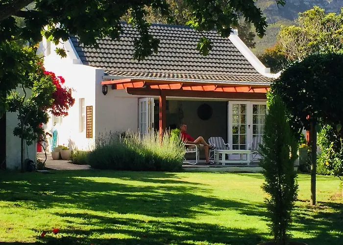 Acorn Cottage